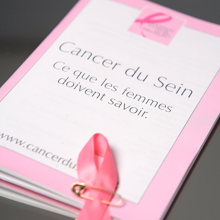 CHESH _Masque_ à 3 Couches jetable pour Adultes avec Ruban d'espoir de Sensibilisation au Cancer du Sein pour Femmes 